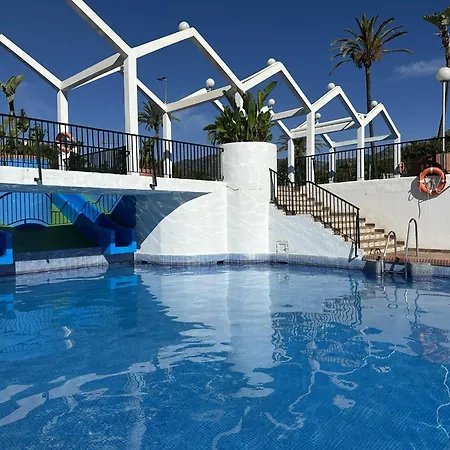 Apartment Benalbeach Con Vistas Al Mar *